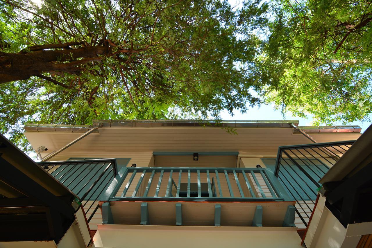 La Moon Hostel Bangkok Extérieur photo