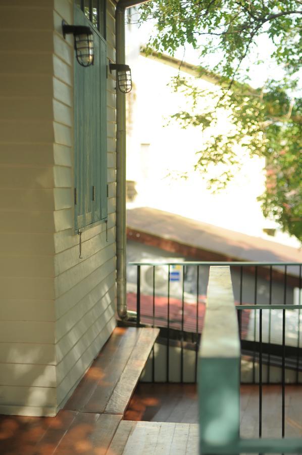 La Moon Hostel Bangkok Extérieur photo